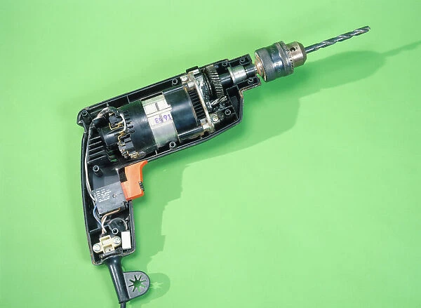 Inner components of an electric drill