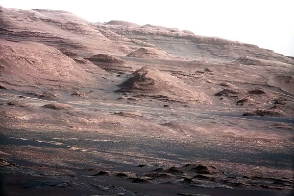 Mount Sharp rock formations, Mars C014  /  4936