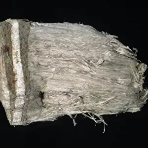 Tremolite asbestos from France