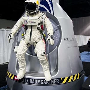 Felix Baumgartners capsule
