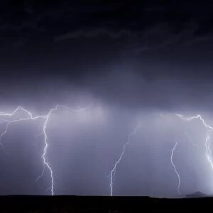 Lightning storm C013 / 9790