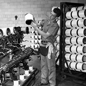 Nylon production, 1950s C018 / 0672