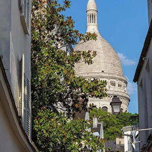 The Basilica of Sacre Coeur de Montmartre, Montmartre, Paris, France
