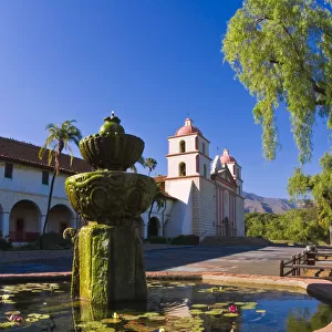 Spanish fountain at the Santa Barbara Mission (Queen of the missions), Santa Barbara