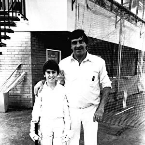 Cricket Legend Fred Trueman at the Evening Chronicle sponsored cricket coaching session